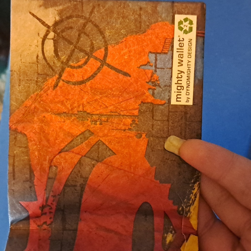 Batman vs Superman Tyvek Mighty Wallet - Picture 3 of 5